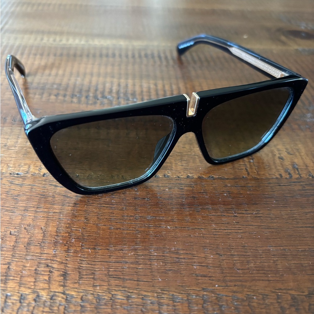 Givenchy Sunglasses 🕶️